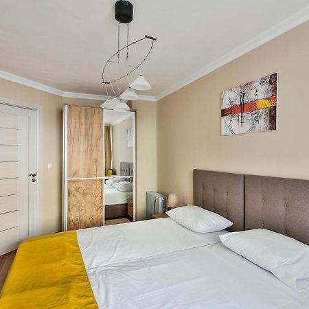 Top Location Flats In Warna Exterior foto