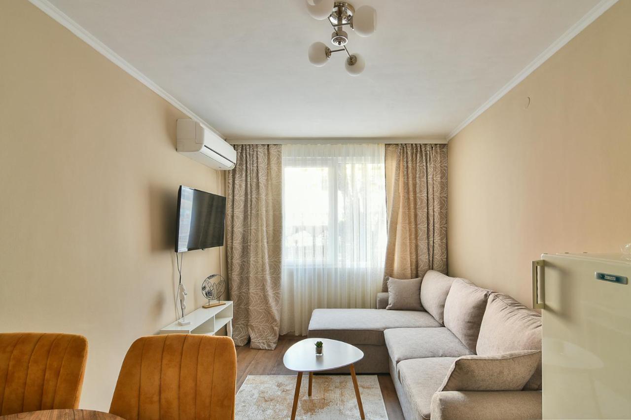 Top Location Flats In Warna Exterior foto